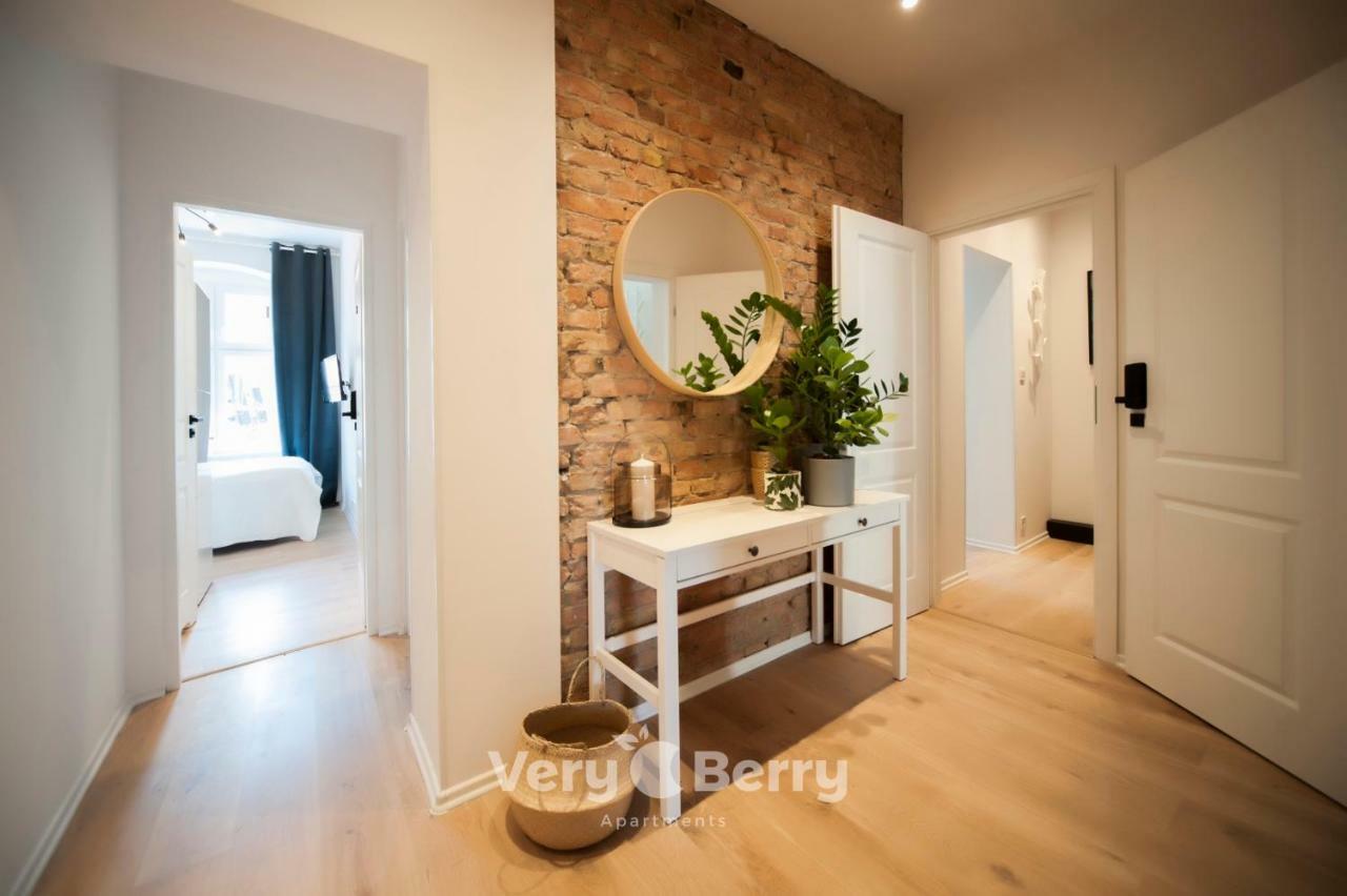 Very Berry - Glogowska 35A - Mtp Apartments - Self Check In 24H Познань Екстер'єр фото