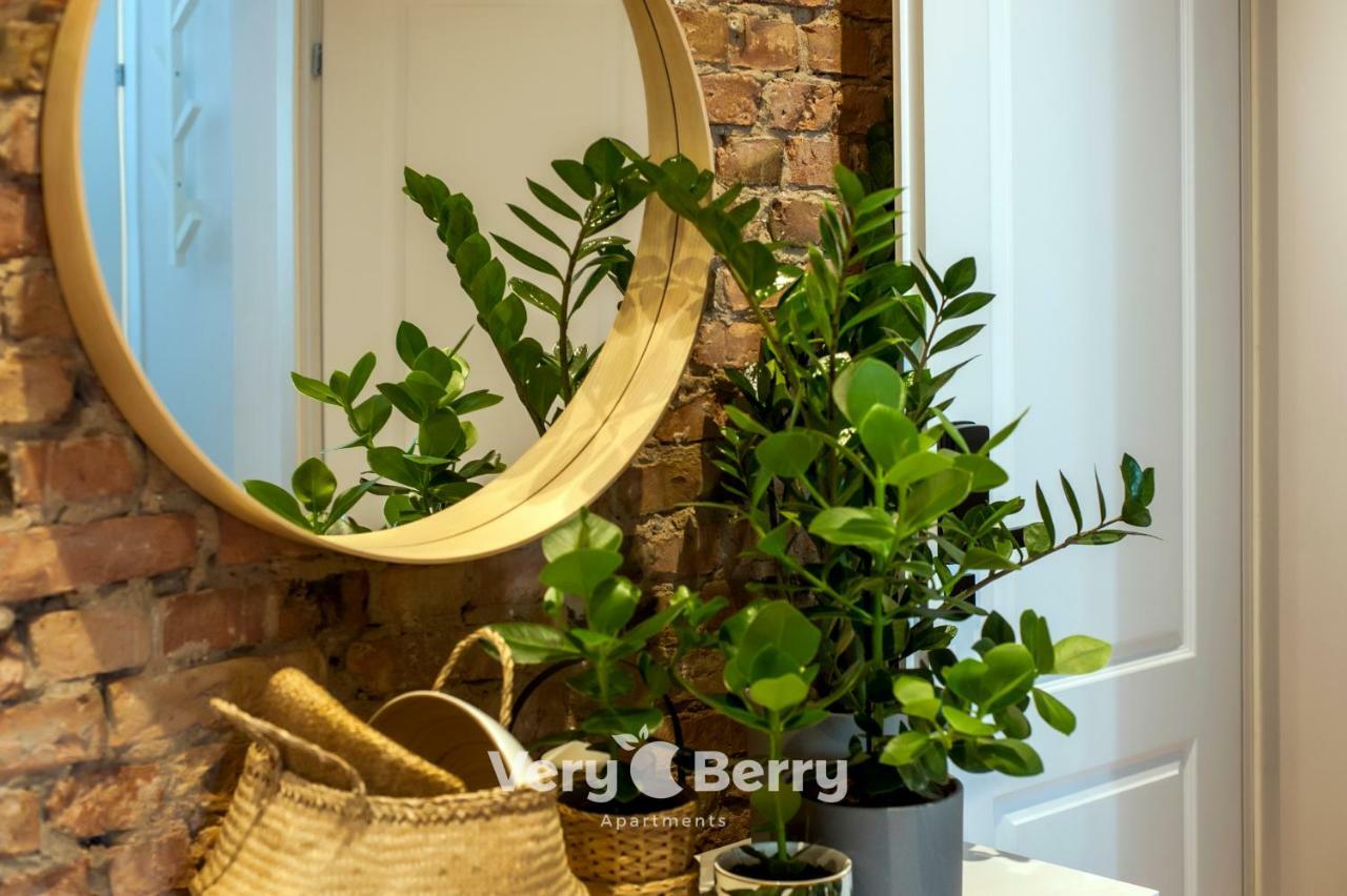 Very Berry - Glogowska 35A - Mtp Apartments - Self Check In 24H Познань Екстер'єр фото