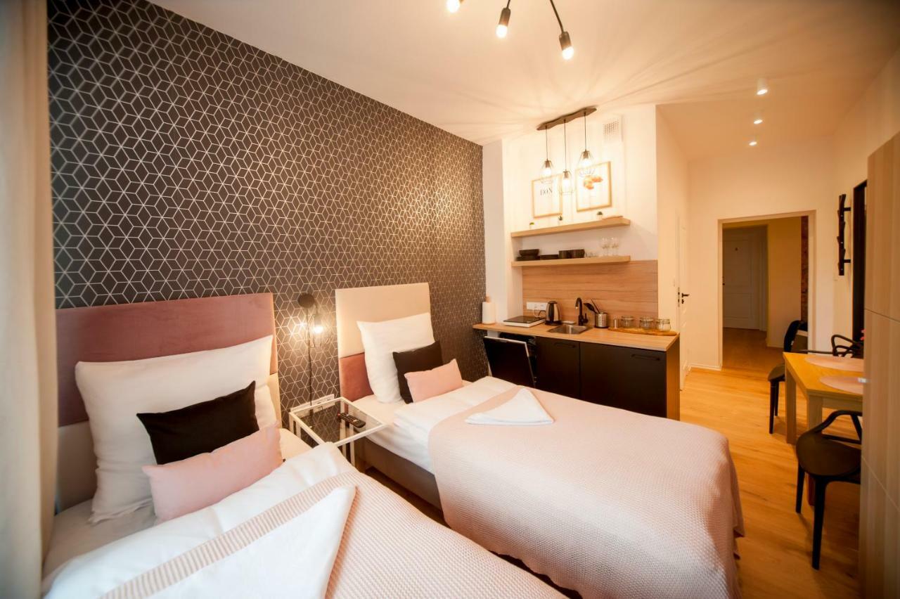 Very Berry - Glogowska 35A - Mtp Apartments - Self Check In 24H Познань Екстер'єр фото
