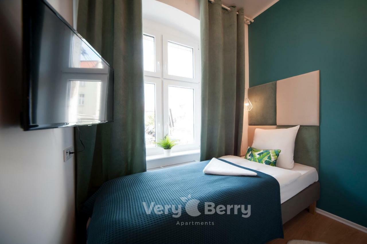 Very Berry - Glogowska 35A - Mtp Apartments - Self Check In 24H Познань Екстер'єр фото