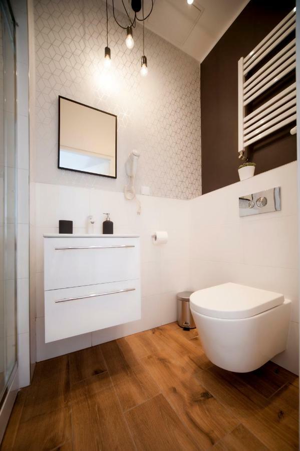 Very Berry - Glogowska 35A - Mtp Apartments - Self Check In 24H Познань Екстер'єр фото