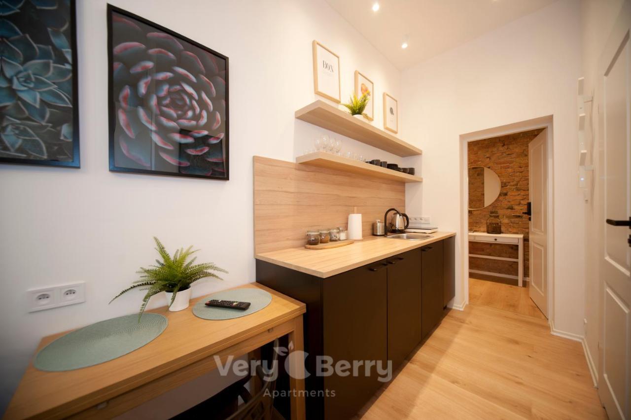 Very Berry - Glogowska 35A - Mtp Apartments - Self Check In 24H Познань Екстер'єр фото